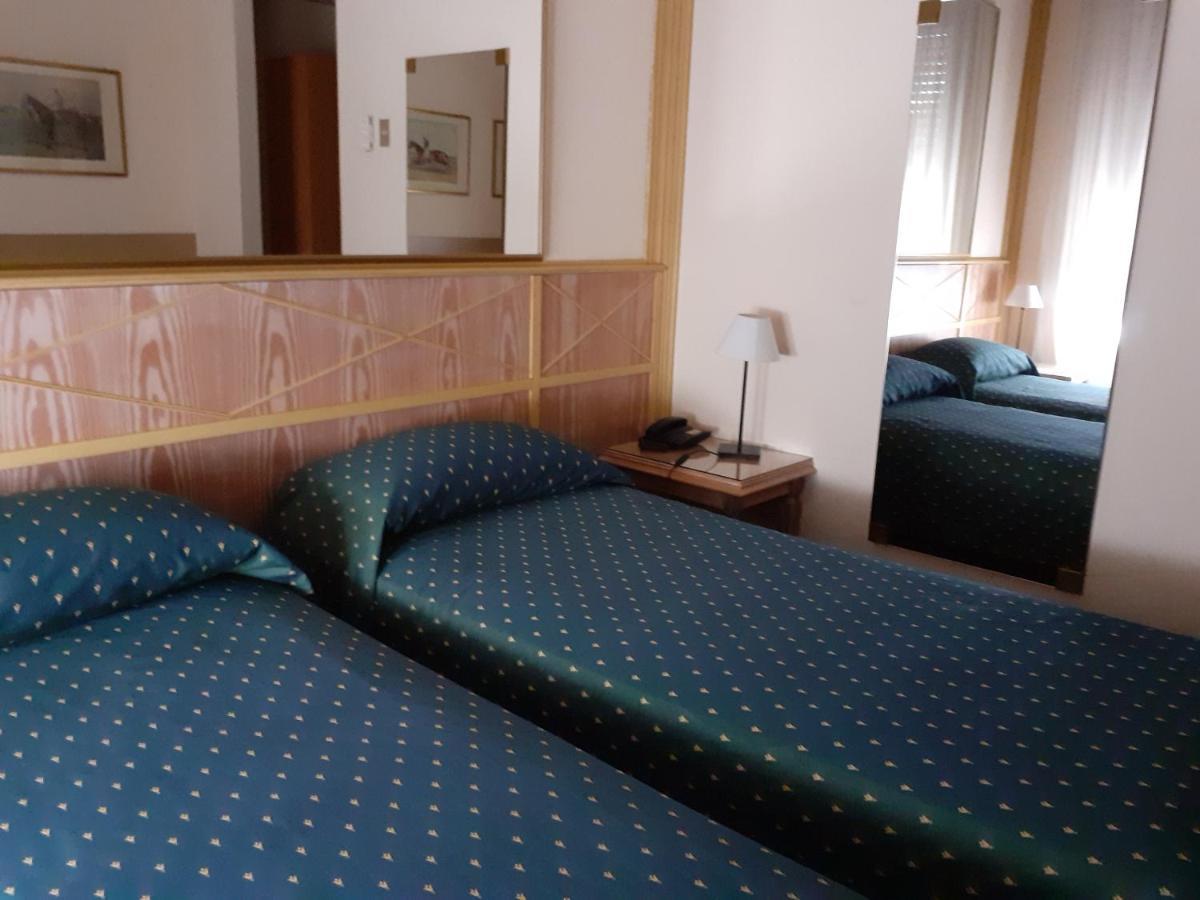 Polo Hotel Узмате-Велате Экстерьер фото